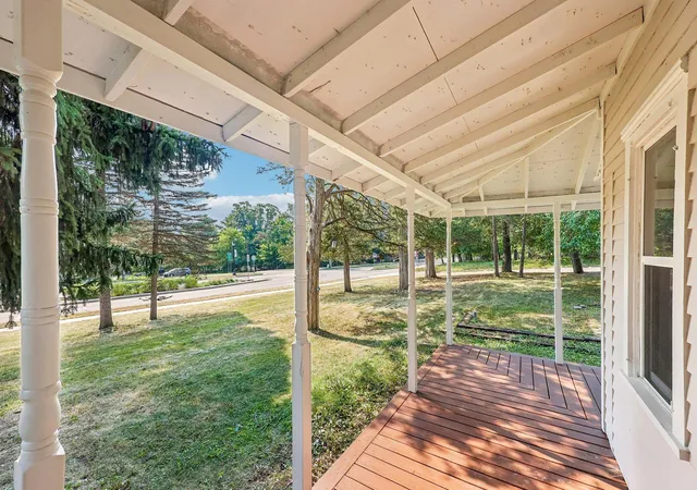 Photo 3 of Single family home for sale at 3032 Saint Croix Trl S, Afton, MN 55001 | MLS# 7102060 | Listing updated on 2026-10-09