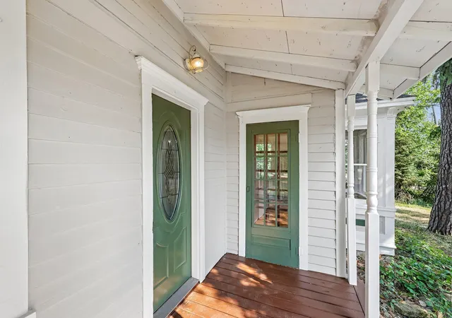 Photo 3 of Single family home for sale at 3032 Saint Croix Trl S, Afton, MN 55001 | MLS# 7102060 | Listing updated on 2026-10-09