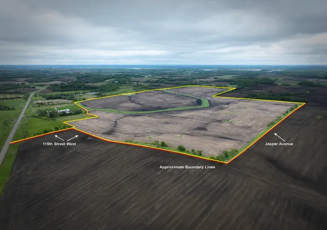 Homes for sale in Montgomery, MN | Tbd 115th St W, Montgomery, MN 56069 | MLS# 7102061