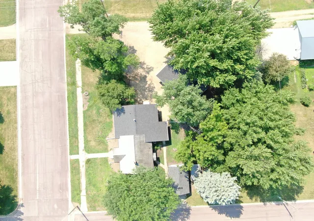 Homes for sale in Sanborn, MN | 131 E Dineen St, Sanborn, MN 56083 | MLS# 7102063