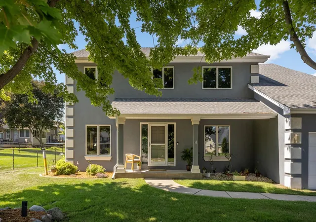 Photo 1 of Single family home for sale at 527 Hackmore Dr, Saint Paul, MN 55123 | MLS# 7102126 | Listing updated on 2026-09-19
