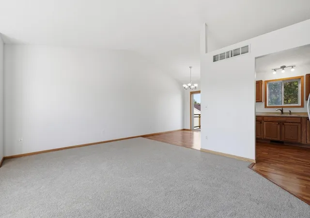 5th image of 1114 Hidden Creek Blvd, Mayer, MN 55360 | MLS# 7102137
