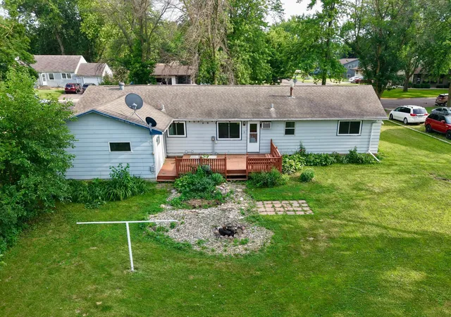 Homes for sale in Mountain Lake, MN | 1519 6Th Ave, Mountain Lake, MN 56159 | MLS# 7102174