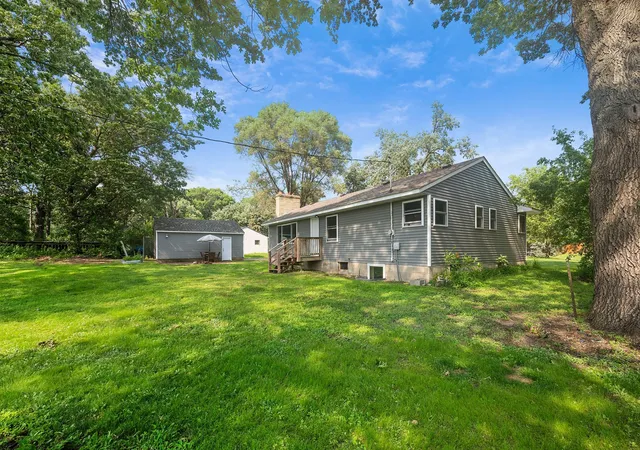 4th image of 9330 Flintwood St Nw, Minneapolis, MN 55433 | MLS# 7102184