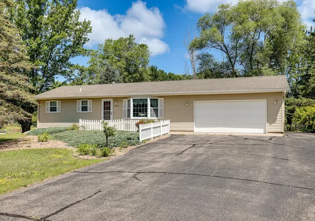 Homes for sale in Otsego, MN | 14308 89Th St Ne, Otsego, MN 55330 | MLS# 7102186