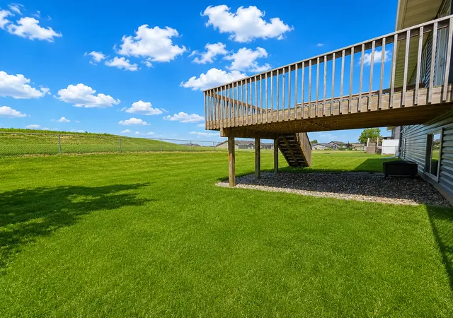 41st image of 906 7th Ave, Wanamingo, MN 55983 | MLS# 7102194