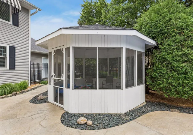 34th image of 10673 Monticello Ln N, Maple Grove, MN 55369 | MLS# 7102206