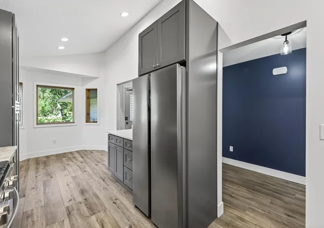Photo 3 of Single family home for sale at 15153 Cates Lake Dr, Prior Lake, MN 55372 | MLS# 7102211 | Listing updated on 2026-09-26