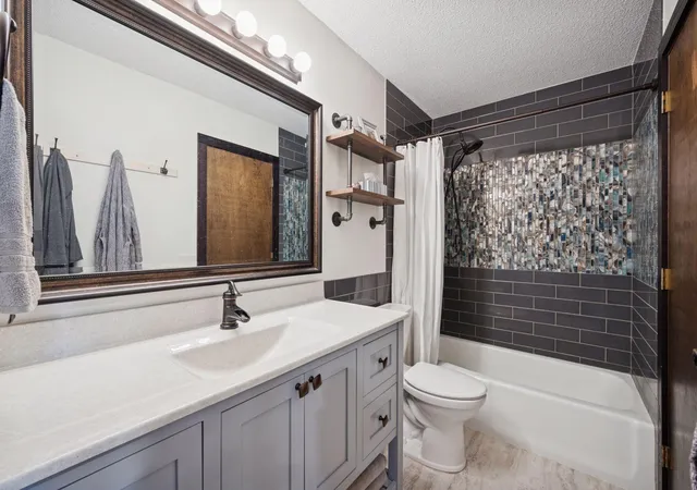 4th image of 7511 Wedgewood Wy, Maple Grove, MN 55311 | MLS# 7102216