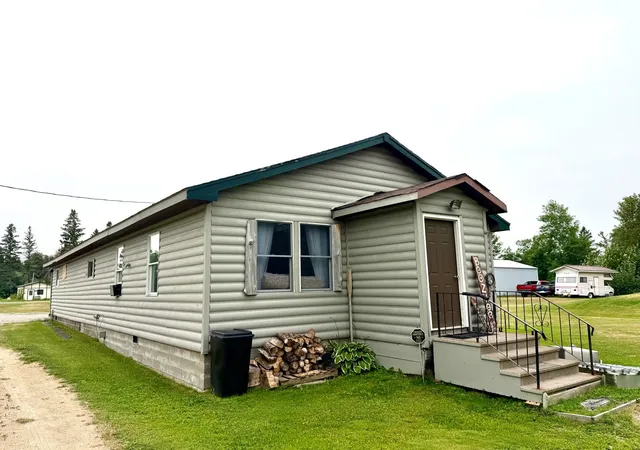 Photo 2 of Single family home for sale at 3796 Highway 53, International Falls, MN 56649 | MLS# 7102219 | Listing updated on 2026-08-30