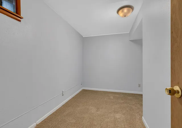 Listing Photo 2 - Condo for sale in building located at 1324 1st St N, Saint Cloud, MN 56303