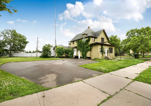 Homes for sale in Saint Cloud, MN | 1324 1st Street N, Saint Cloud, MN 56303 | MLS# 7102225