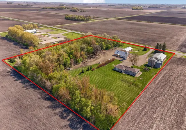 Homes for sale in Hector, MN | 79275 County Road 16, Hector, MN 55342 | MLS# 7102228