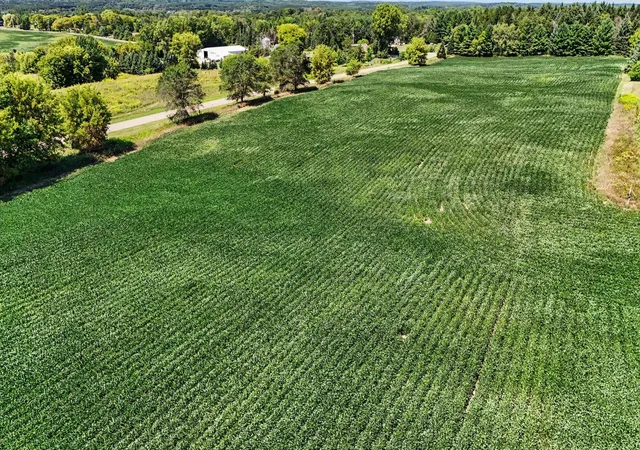 3rd image of 1901 107Th St, New Richmond, WI 54017 | MLS# 7102249