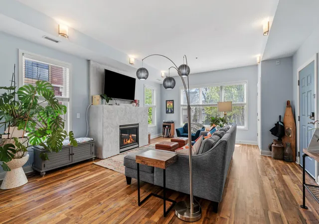 2nd image of 633 Dayton Ave #5, Saint Paul, MN 55104 | MLS# 7102251