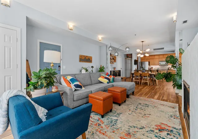4th image of 633 Dayton Ave #5, Saint Paul, MN 55104 | MLS# 7102251