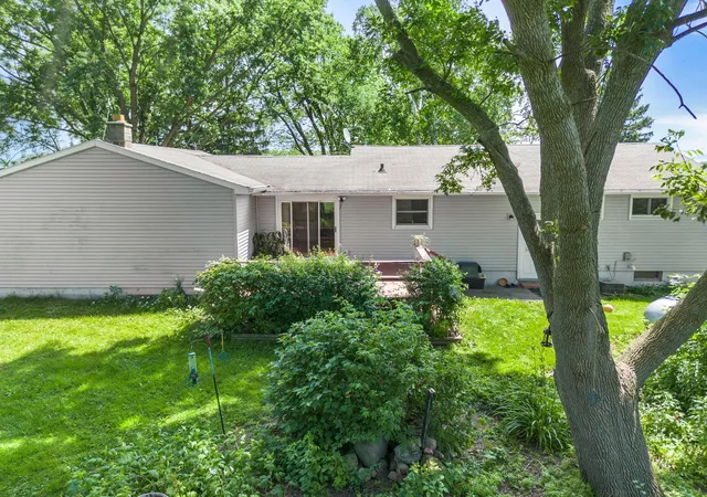 4th image of 1842 11 1/2 St, Cumberland, WI 54829 | MLS# 7102267