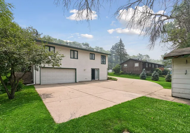 2nd image of 1415 11th Ave, Newport, MN 55055 | MLS# 7102272