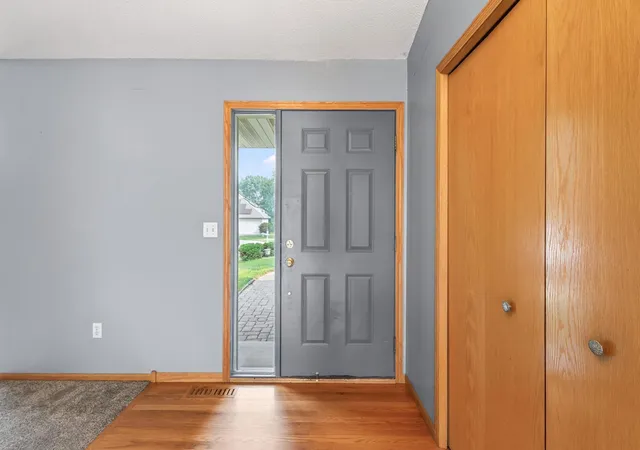 Photo 3 of Single family home for sale at 12628 Dutch Ct, Saint Paul, MN 55124 | MLS# 7102278 | Listing updated on 2026-09-13
