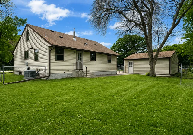 Homes for sale in Owatonna, MN | 720 22Nd St Ne, Owatonna, MN 55060 | MLS# 7102319