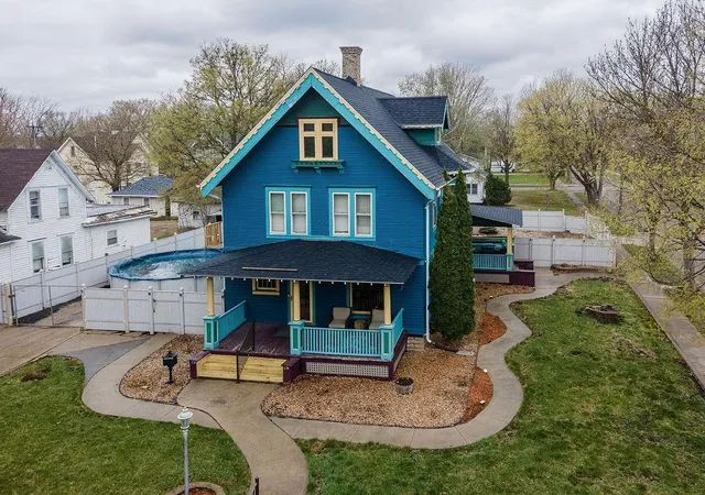 Homes for sale in Montevideo, MN | 121 N 5Th St, Montevideo, MN 56265 | MLS# 7102343