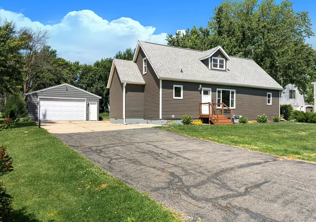 Single family home for sale at 22341 570th Avenue, Austin, MN 55912 | MLS# 7102371