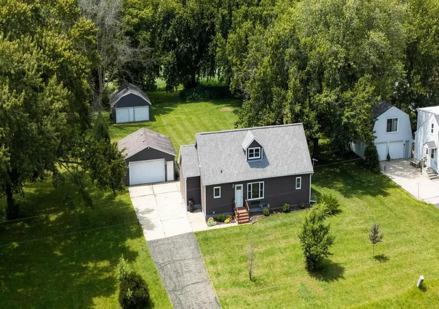 Photo 2 of Single family home for sale at 22341 570th Avenue, Austin, MN 55912 | MLS# 7102371 | Listing updated on 2026-10-08