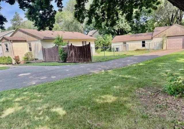 Homes for sale in Shoreview, MN | 605 Tanglewood Dr, Shoreview, MN 55126 | MLS# 7102383