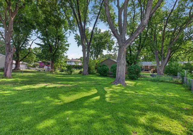 5th image of 5332 Quail Ave N, Crystal, MN 55429 | MLS# 7102406