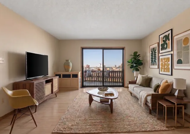 3rd image of 400 Groveland Ave #1212, Minneapolis, MN 55403 | MLS# 7102411