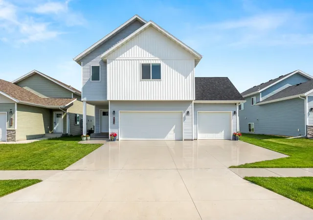 Homes for sale in Horace, ND | 6713 71st Ave S, Horace, ND 58047 | MLS# 7102421