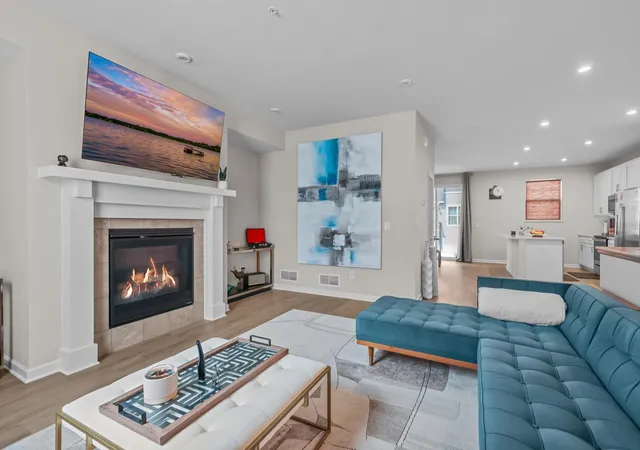 Photo 1 of Single family home for sale at 2215 Gateway Hl Rd, Saint Paul, MN 55109 | MLS# 7102425 | Listing updated on 2026-08-13