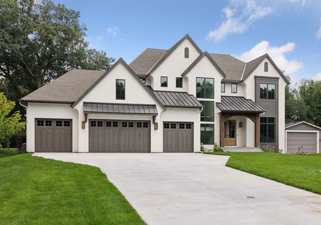 1st image of 10 Sunny Side Ln, Sunfish Lake, MN 55118 | MLS# 7102457