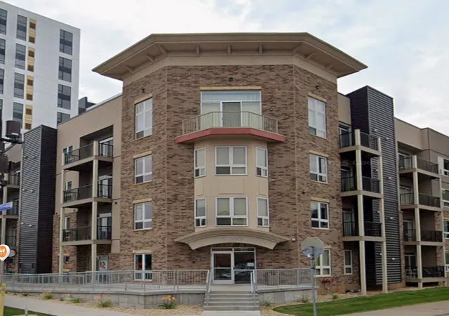 Condo for sale at 2600 University Ave SE #109, Minneapolis, MN 55414 | MLS# 7102470