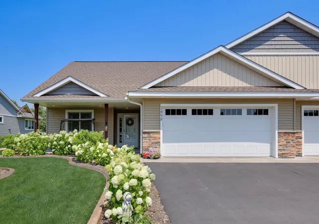 Homes for sale in River Falls, WI | 3498 Cambridge Pl, River Falls, WI 54022 | MLS# 7102471