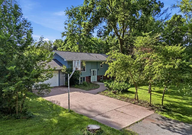 1st image of 709 N Fremont St, River Falls, WI 54022 | MLS# 7102515