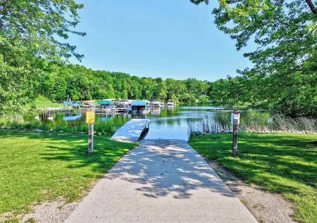 Photo 3 of Single family home for sale at 9051 Memory Ln NW, Alexandria, MN 56308 | MLS# 7102526 | Listing updated on 2026-09-29