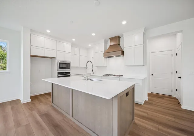 3rd image of 10587 Minnesota Ln N, Maple Grove, MN 55369 | MLS# 7102543