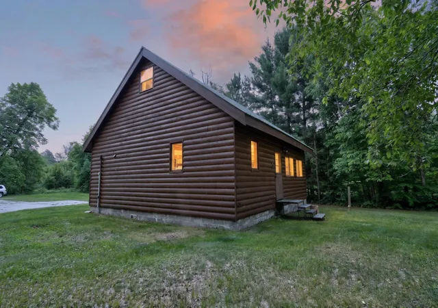 2nd image of 17067 S Highbanks Rd Ne, Deer River, MN 56636 | MLS# 7102554