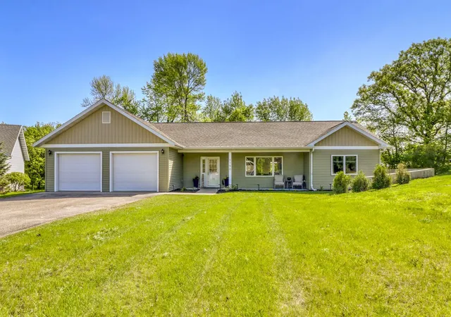 Homes for sale in Detroit Lakes, MN | 1190 Bay Ridge Dr, Detroit Lakes, MN 56501 | MLS# 7102624