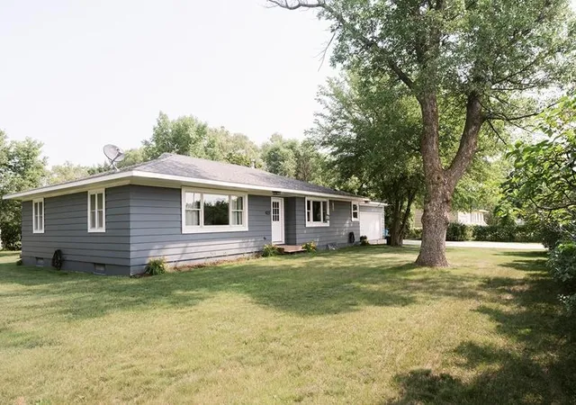 Homes for sale in Clearwater, MN | 425 Walnut St N, Clearwater, MN 55320 | MLS# 7102637