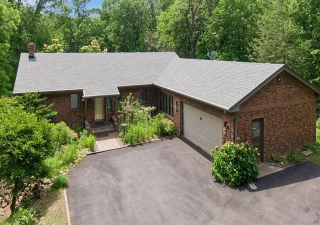 Homes for sale in Inver Grove Heights, MN | 9825 Brent Ave, Inver Grove Heights, MN 55077 | MLS# 7102642