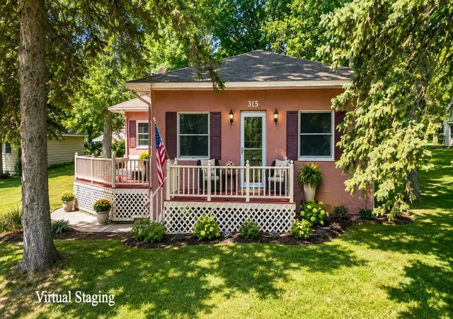 2nd image of 315 N Concord St, Fergus Falls, MN 56537 | MLS# 7102646