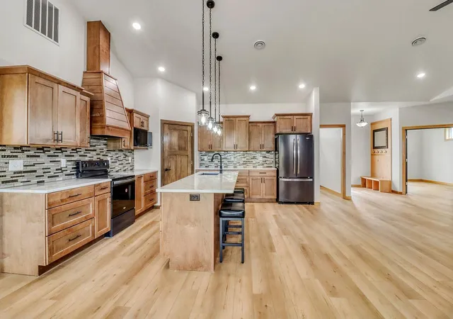 2nd image of 215 Emma Ct, Mapleton, ND 58059 | MLS# 7102655