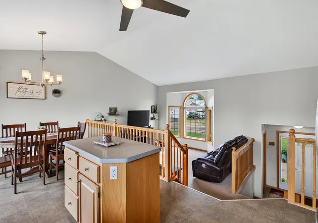 5th image of 11683 10Th St Ne, Hanover, MN 55341 | MLS# 7102722