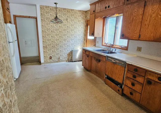 Photo 3 of Single family home for sale at 1361 Scheffer Ave, Saint Paul, MN 55116 | MLS# 7102732 | Listing updated on 2026-09-04