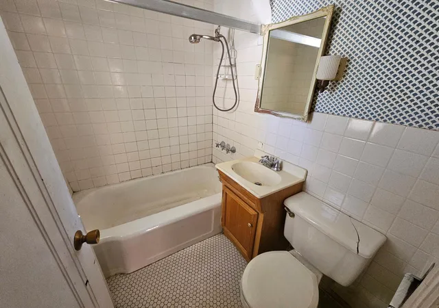 Photo 3 of Single family home for sale at 1361 Scheffer Ave, Saint Paul, MN 55116 | MLS# 7102732 | Listing updated on 2026-09-04
