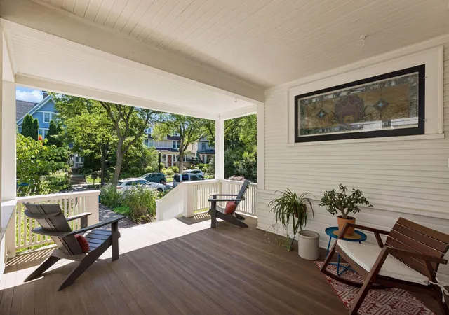 Photo 2 of Sale Pending at 2504 Humboldt Ave S, Minneapolis, MN 55405 | MLS# 7102779 | Listing updated on 2026-08-30