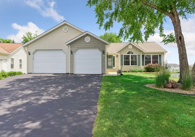 2nd image of 152 Sylla St, River Falls, WI 54022 | MLS# 7102782