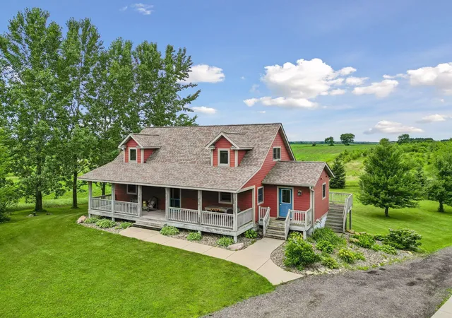 Homes for sale in Amery, WI | 231 155th St, Amery, WI 54001 | MLS# 7102816